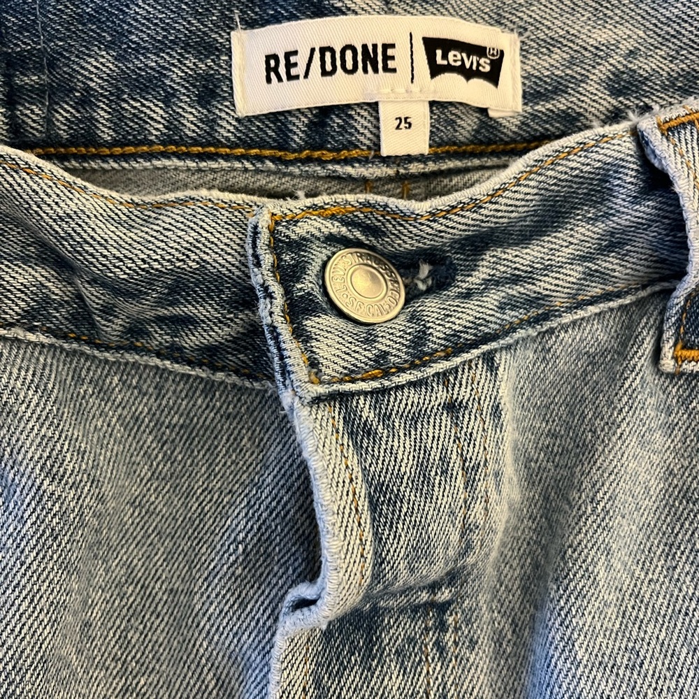 Re/done high rise ankle crop vintage Levi’s size 25